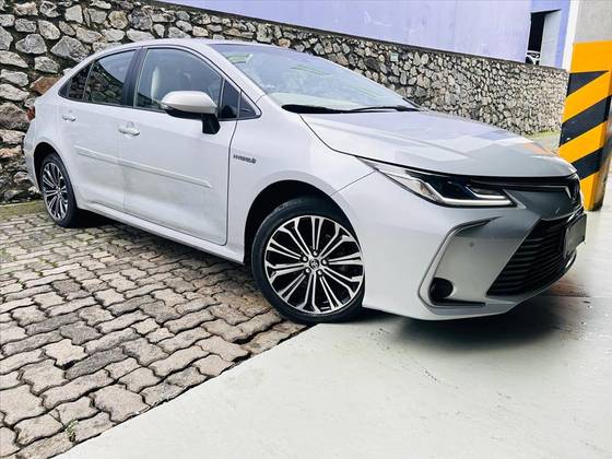 TOYOTA COROLLA 1.8 VVT-I HYBRID FLEX ALTIS PREMIUM CVT